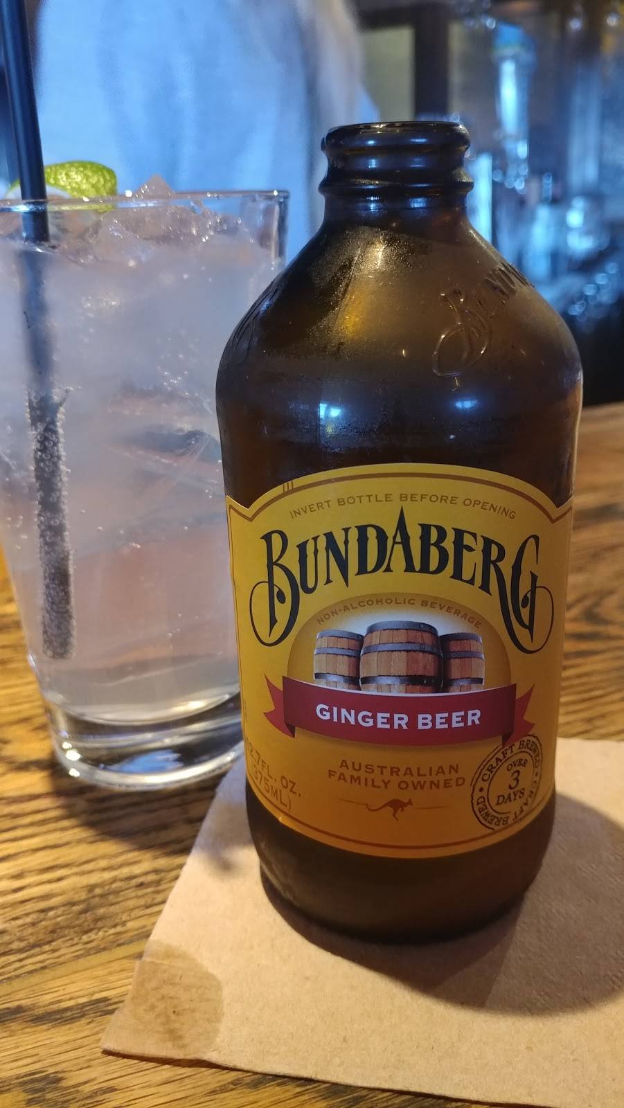 Alibi Room | restaurant | 12236 Washington Blvd, Los Angeles, CA 90066, USA | 3103909300 OR +1 310-390-9300