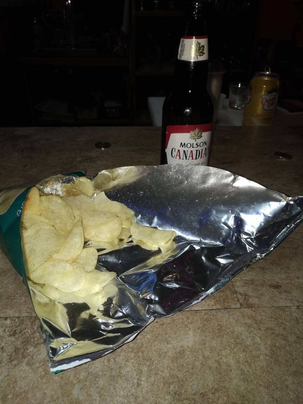 Sidelines Sports Bar & Grill | restaurant | 991 King St E, Cambridge, ON N3H 3P4, Canada | 5196539457 OR +1 519-653-9457