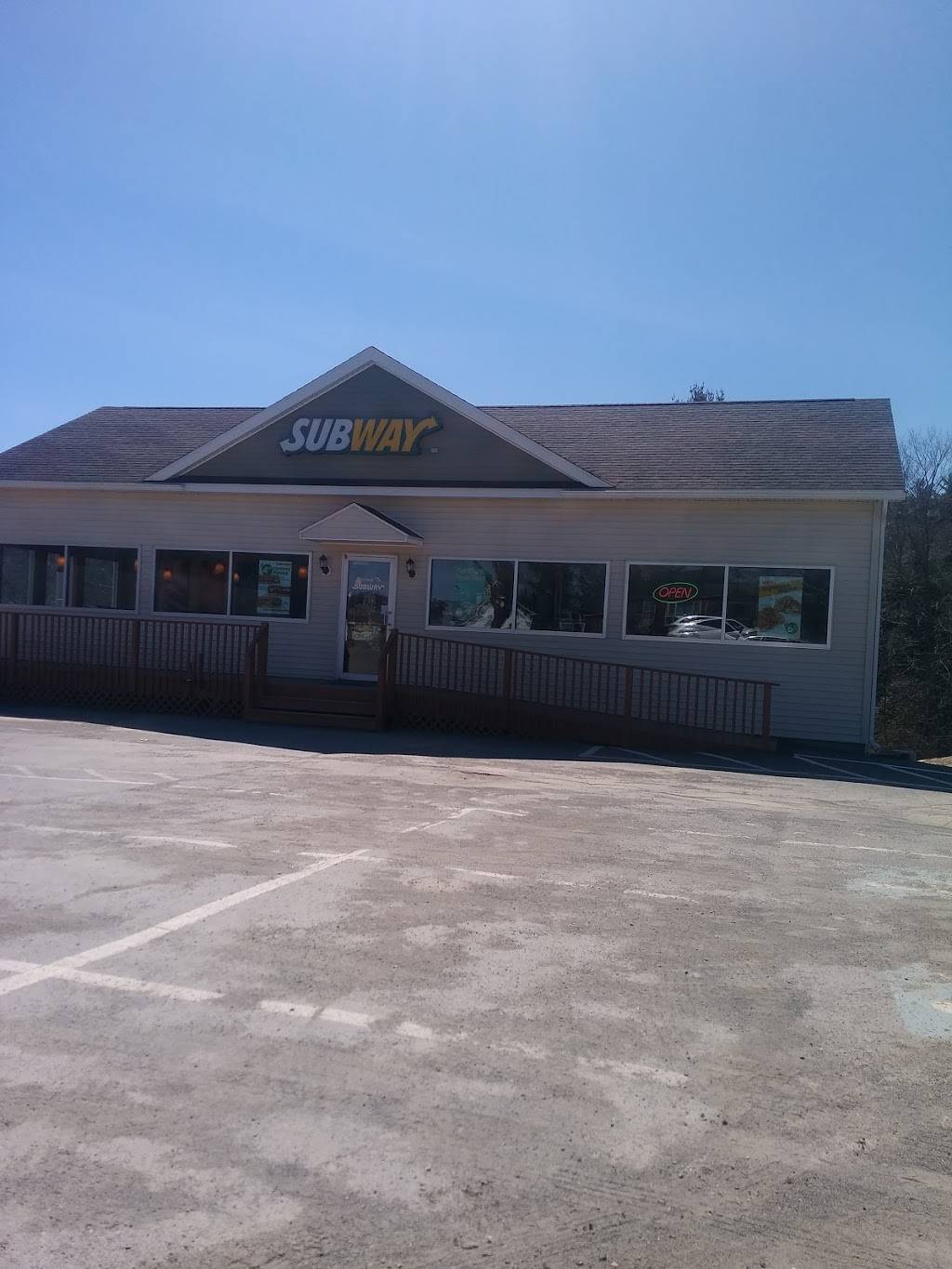 Subway 1010 West Main Street Dover-Foxcroft, Maine | restaurant | 1010 W Main St, Dover-Foxcroft, ME 04426, USA | 2075640465 OR +1 207-564-0465