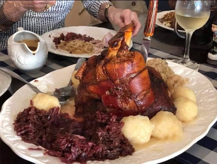 H and J German Corner | restaurant | 3674 Cleveland Ave, Fort Myers, FL 33901, USA | 3523212042 OR +1 352-321-2042