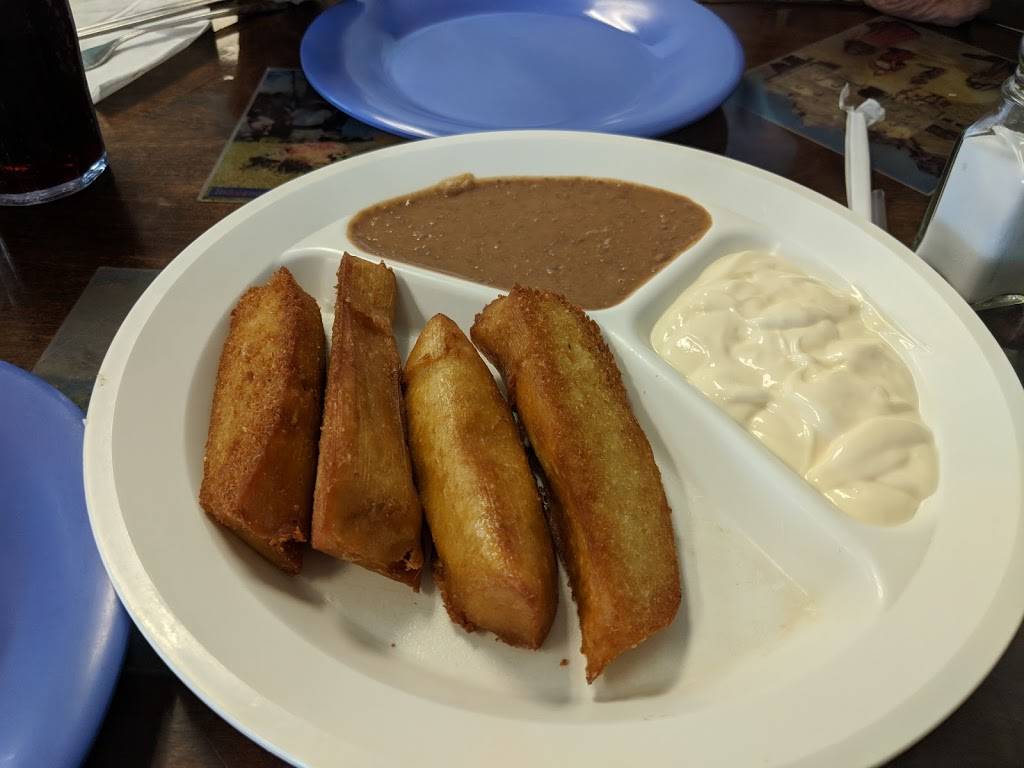 El Salvador Cafe | restaurant | 1751 N Sunrise Way, Palm Springs, CA 92262, USA | 7603223778 OR +1 760-322-3778