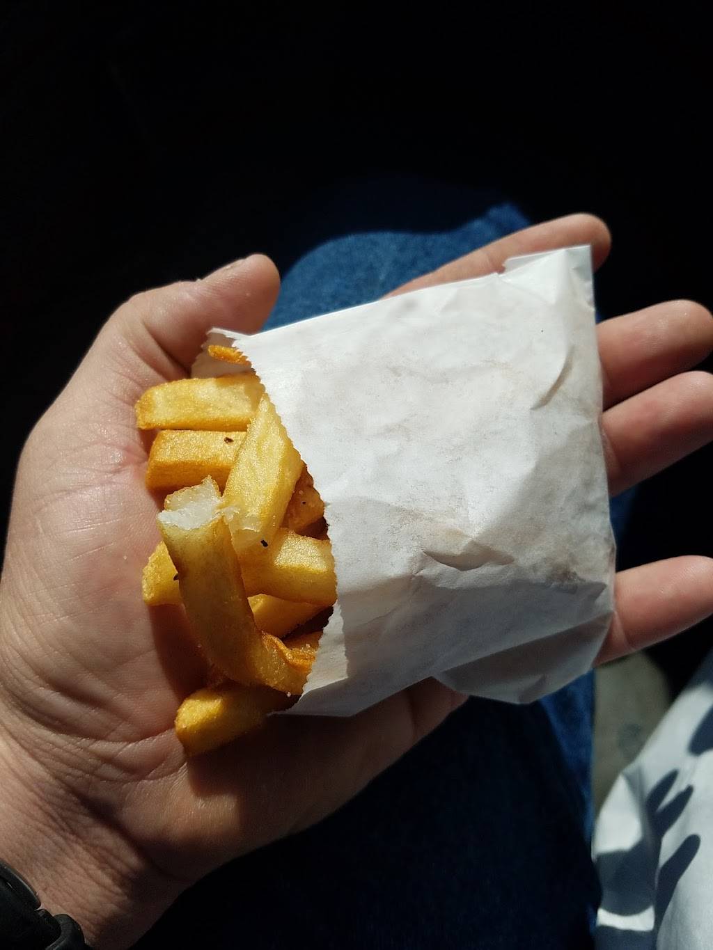 Big Chew Chews Burgers | restaurant | 8150 W Adams Ave, Temple, TX 76502, USA | 2547804300 OR +1 254-780-4300