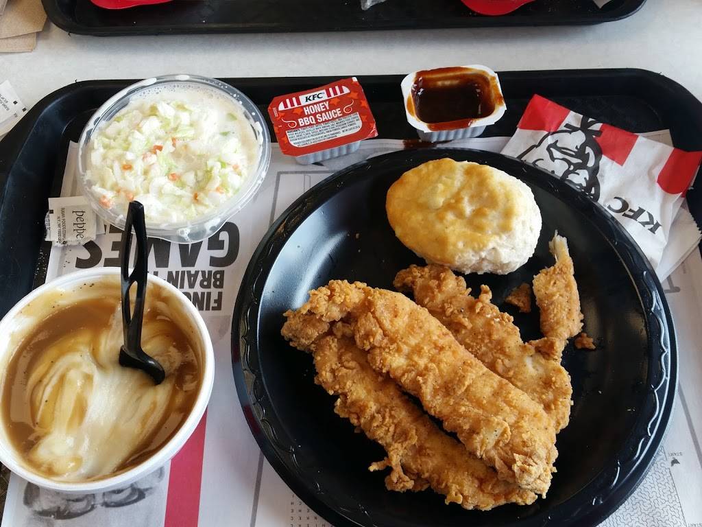 KFC | restaurant | 3000 Fort Campbell Blvd, Hopkinsville, KY 42240, USA | 2708867907 OR +1 270-886-7907