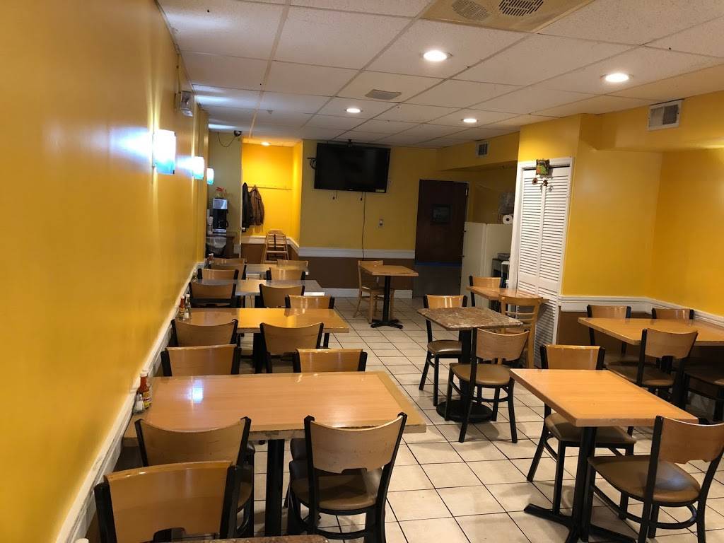 Patio Catracho & Bar | restaurant | 2036, 66 W Park Ave # A, Long Beach, NY 11561, USA | 5168890124 OR +1 516-889-0124