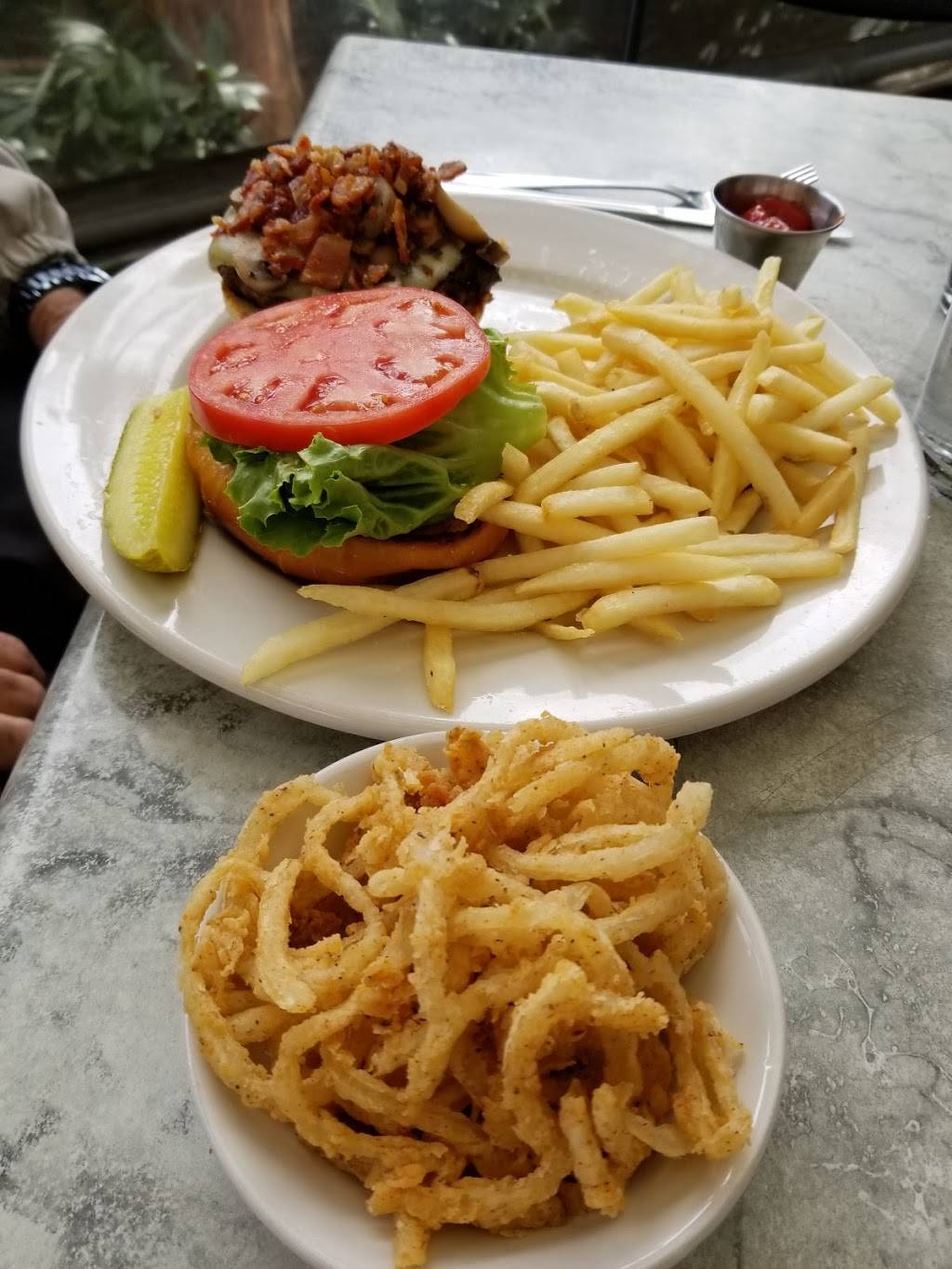 The Old Fourth Street Filling Station | restaurant | 871 W 4th St, Winston-Salem, NC 27101, USA | 3367247600 OR +1 336-724-7600