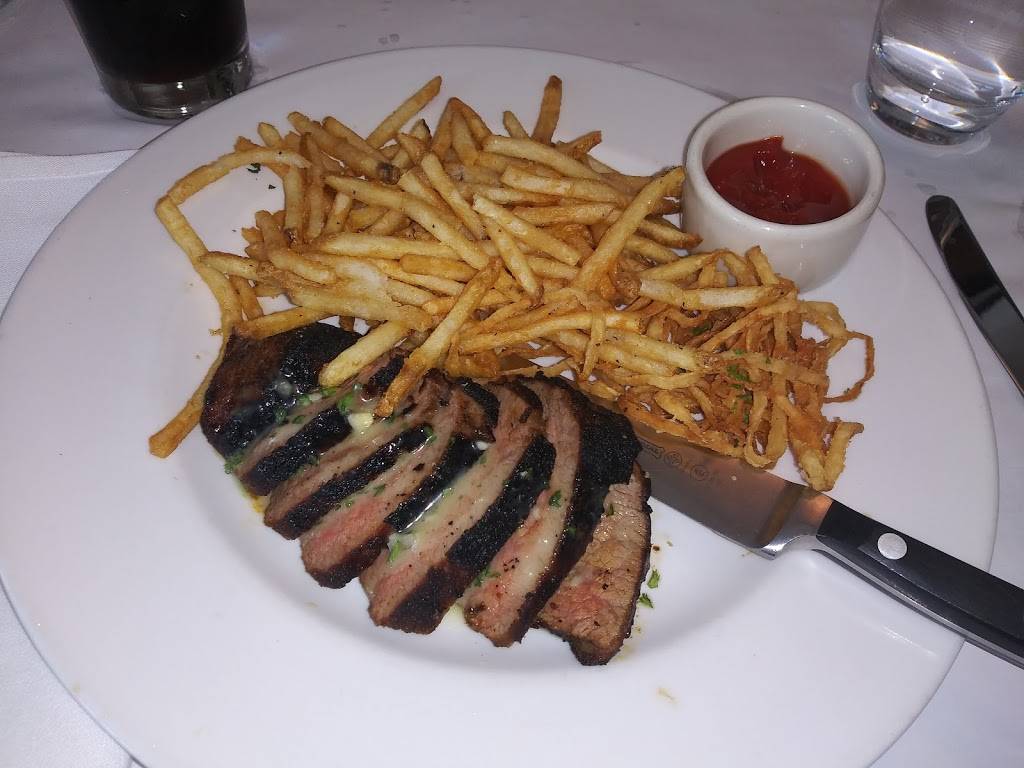 the River House | restaurant | 2373 PGA Boulevard, Palm Beach Gardens, FL 33410, USA | 5617202595 OR +1 561-720-2595