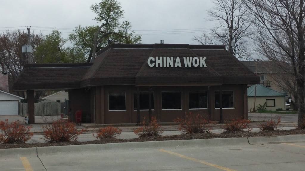 China Wok | restaurant | 2412 W Broadway, Council Bluffs, IA 51501, USA | 7122563889 OR +1 712-256-3889