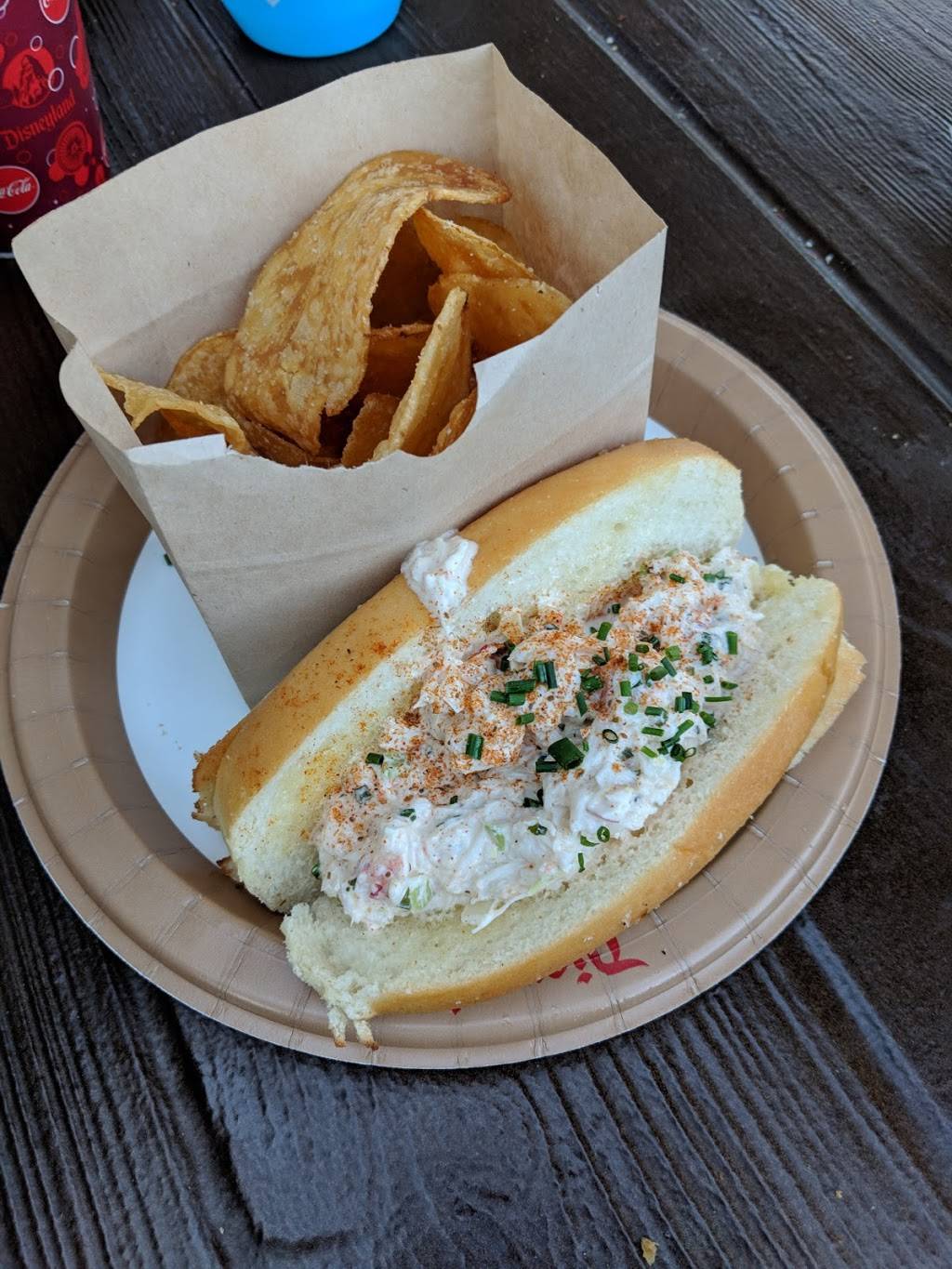 Harbour Galley | restaurant | Disneyland Park, Anaheim, CA 92802, USA | 7147813463 OR +1 714-781-3463