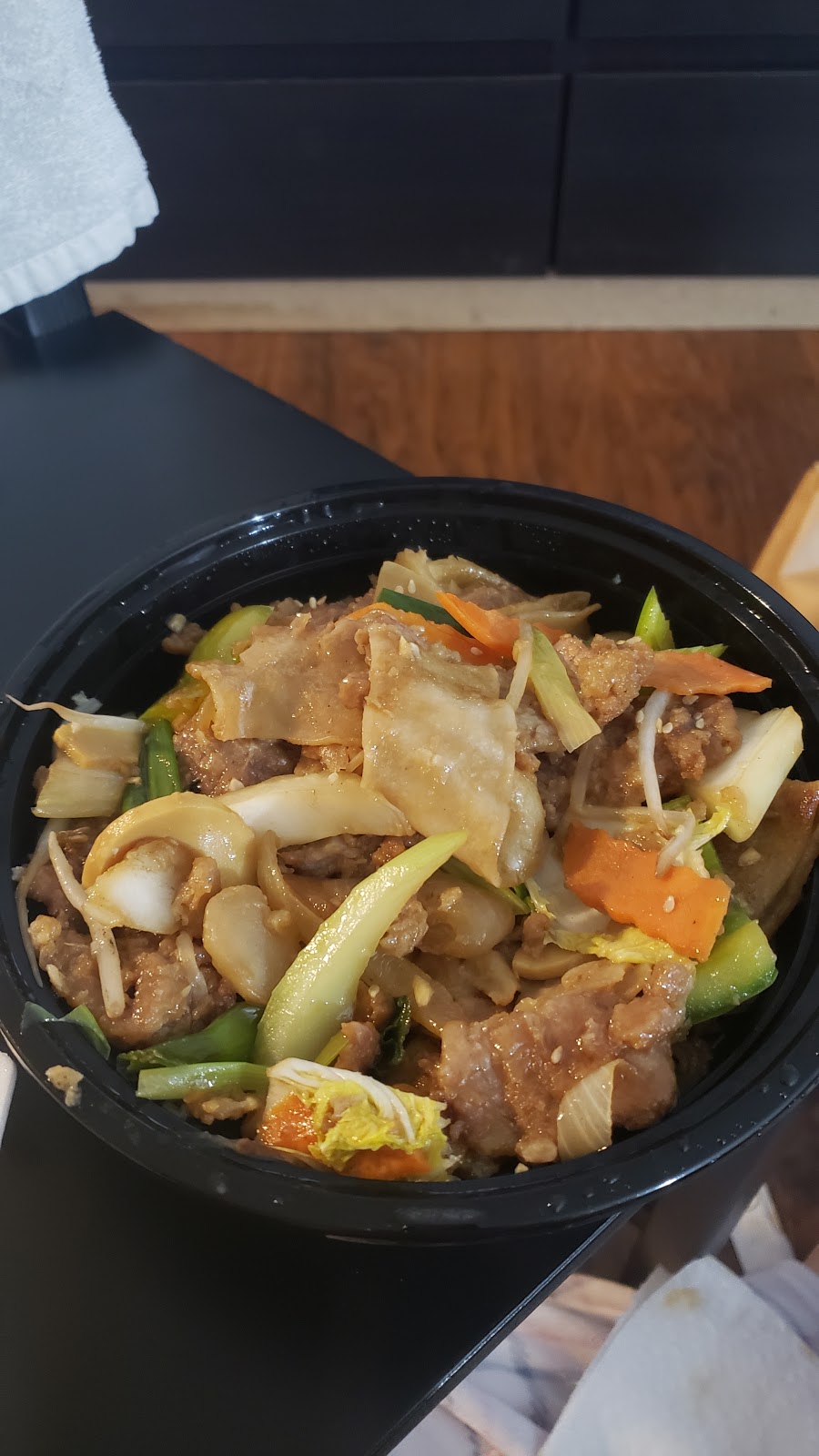 Bamboo Garden Restaurant | restaurant | 3203 N Clark St, Chicago, IL 60657, USA | 7732819000 OR +1 773-281-9000