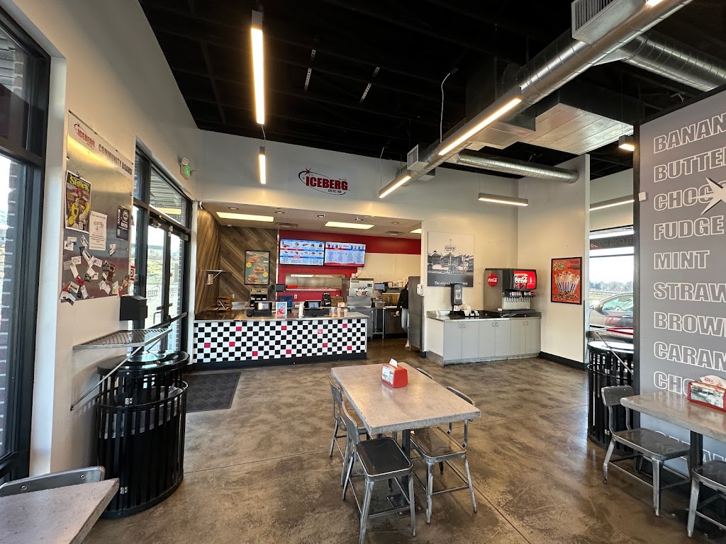 Iceberg Drive Inn- Santaquin | restaurant | 34 Highland Dr, Santaquin, UT 84655, USA | 8016098484 OR +1 801-609-8484