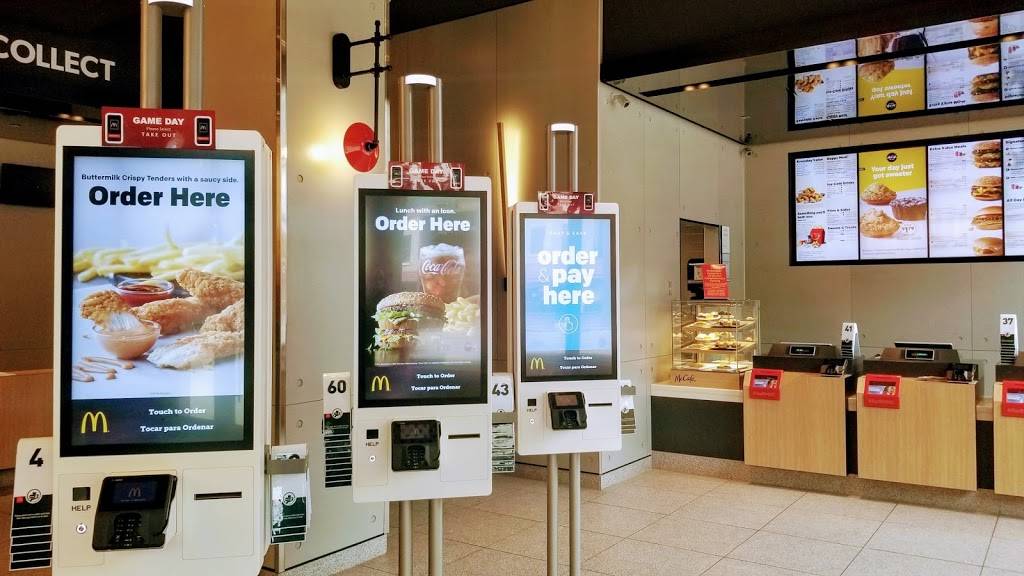 McDonalds | restaurant | 3610 N Clark St, Chicago, IL 60613, USA | 7738834770 OR +1 773-883-4770