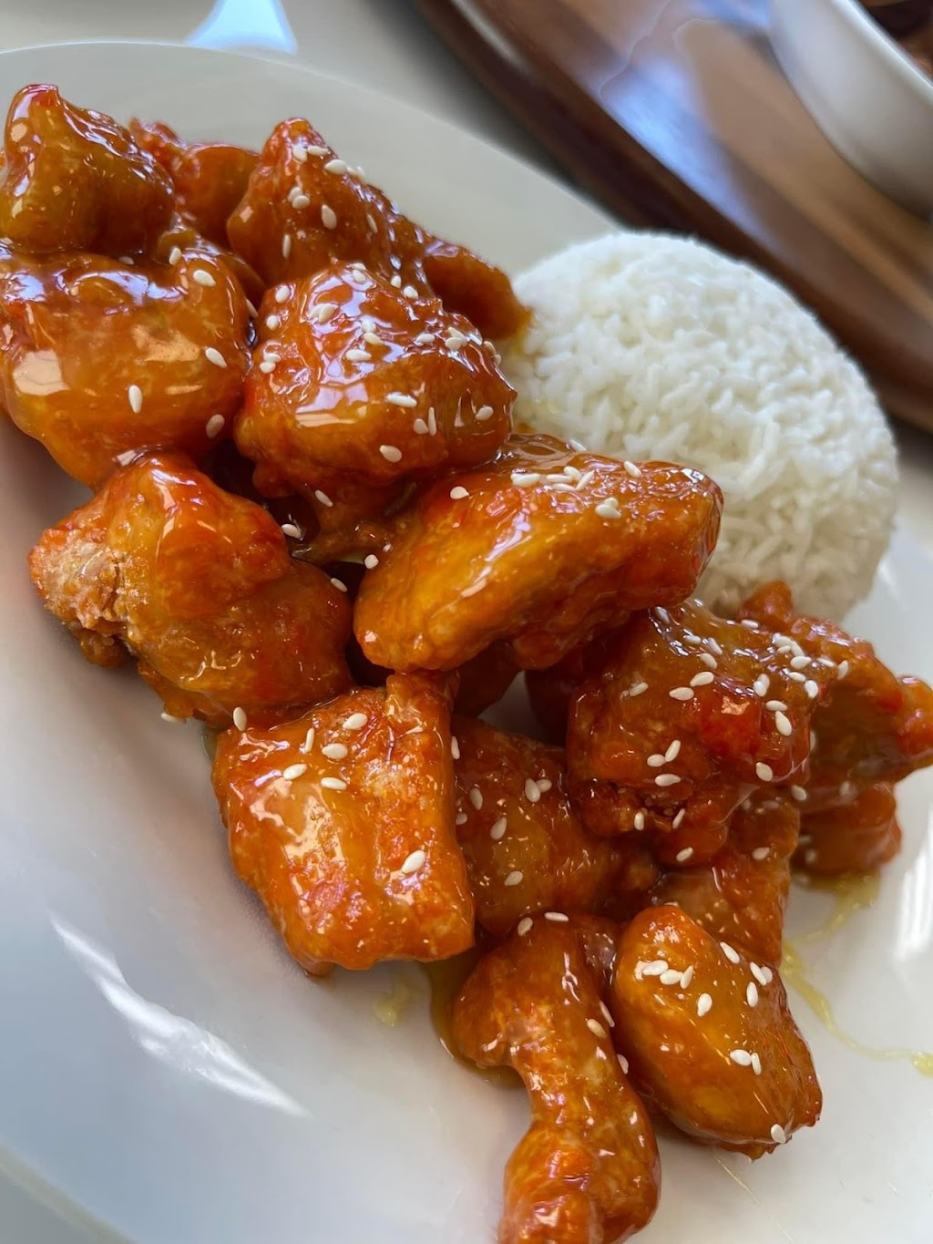 Dish Up Thai Express | restaurant | 2252 S Euclid Ave I, Ontario, CA 91762, USA | 9094609898 OR +1 909-460-9898