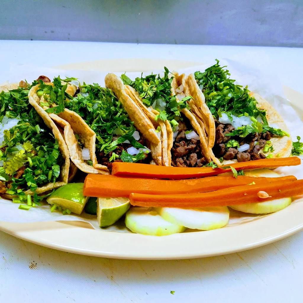 Wichos Tacos | restaurant | 4715 W 30th St suite f & g, Indianapolis, IN 46222, USA | 3176026705 OR +1 317-602-6705