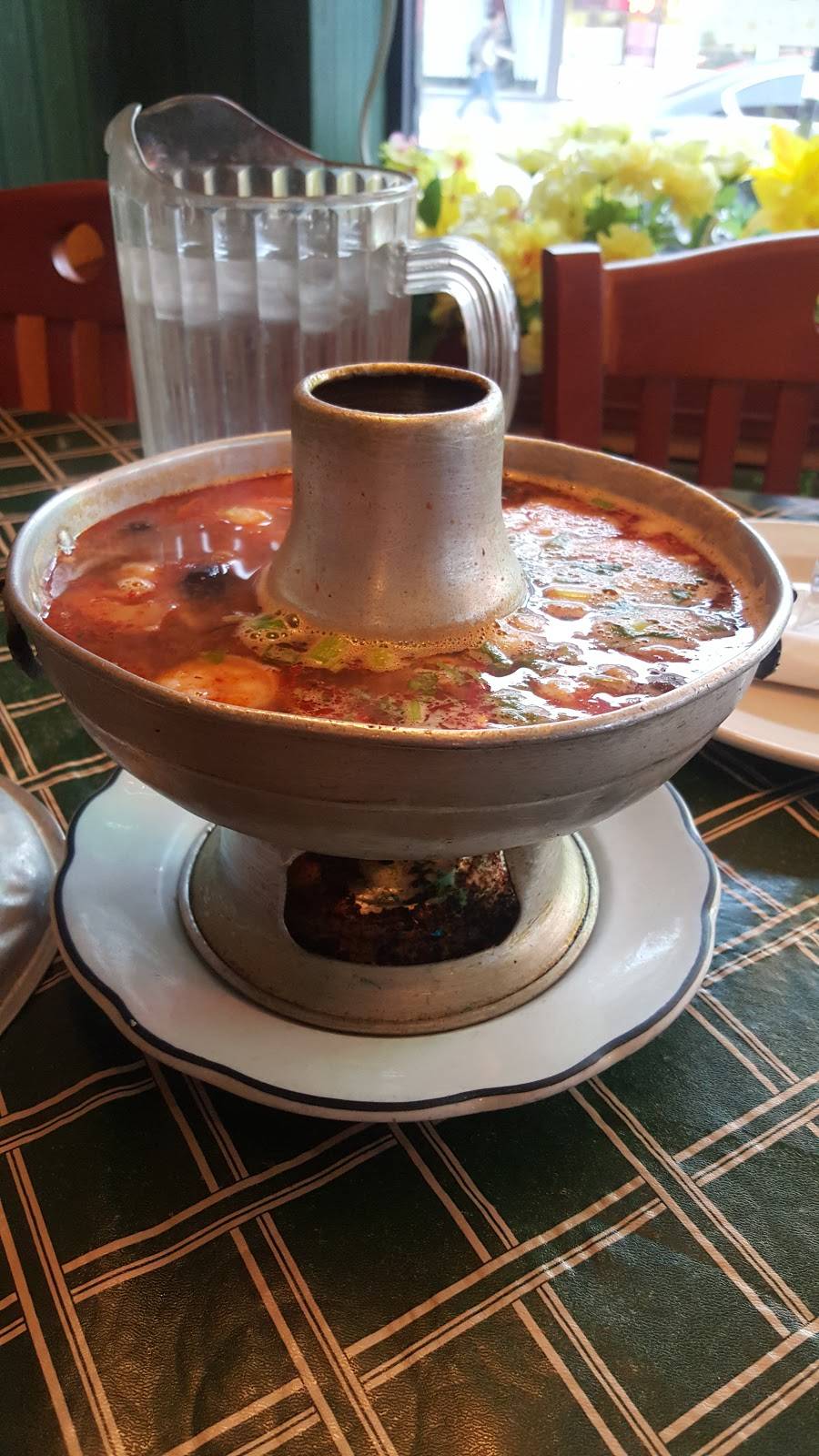 Thai Valley | restaurant | 4600 N Kedzie Ave, Chicago, IL 60625, USA | 7735882020 OR +1 773-588-2020