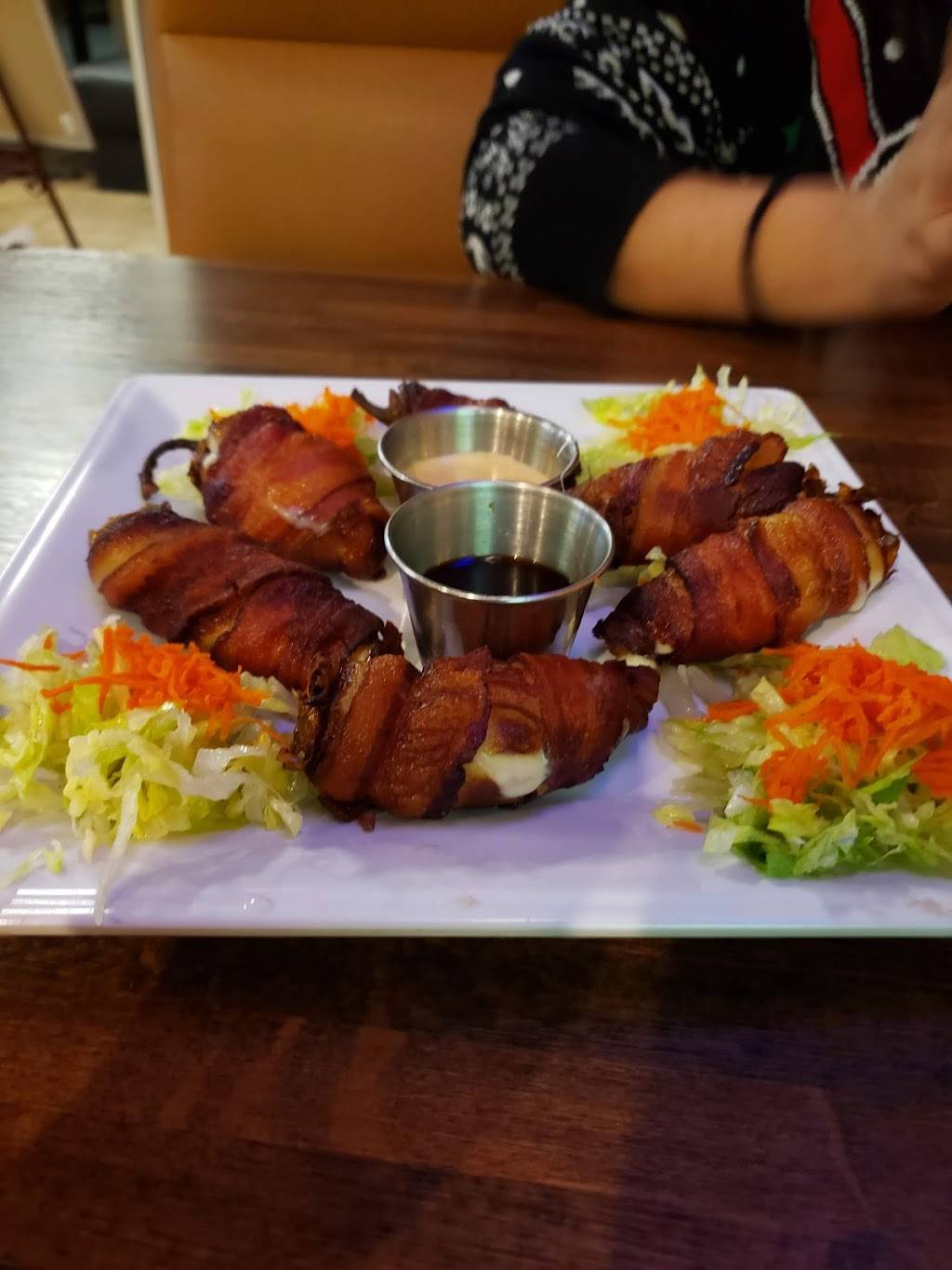 Viva Mexican Grill | restaurant | 9820 W Lower Buckeye Rd # 103, Tolleson, AZ 85353, USA | 6239360165 OR +1 623-936-0165