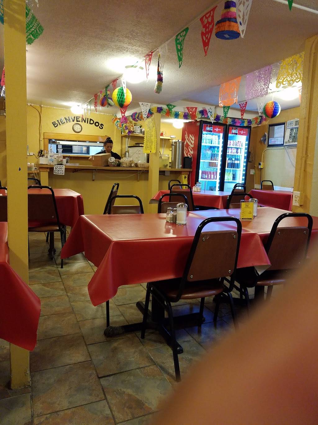 Julios Cafe #2 | restaurant | 2007 Frio City Rd, San Antonio, TX 78226, USA | 2109213002 OR +1 210-921-3002