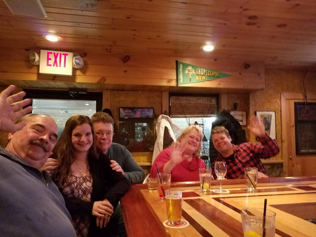 Brunswick BBQ & Brew | restaurant | 3925 NY-2, Troy, NY 12180, USA | 5182799993 OR +1 518-279-9993