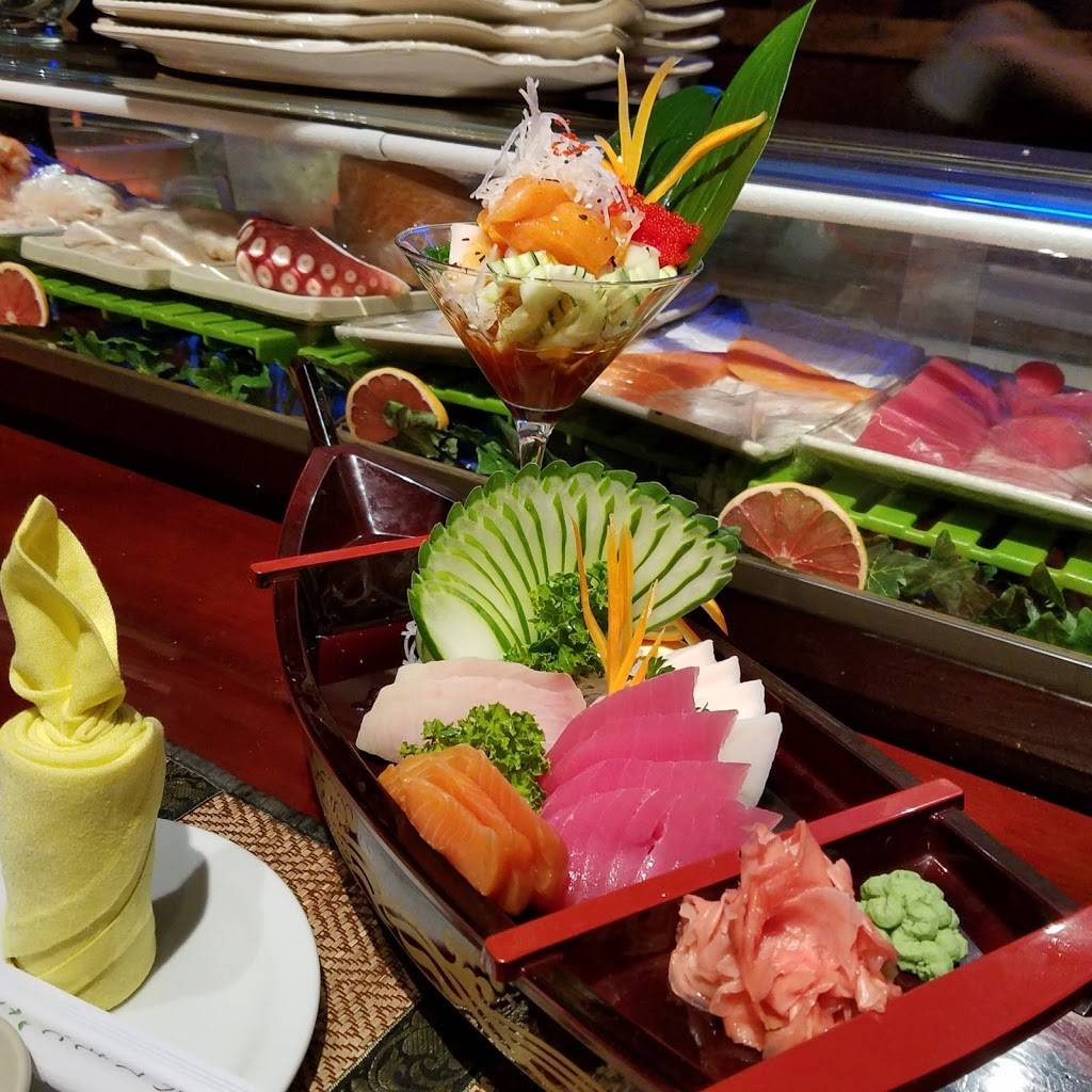 Thai Lanna & Sushi Bar | restaurant | 10022 Cross Creek Blvd, Tampa, FL 33647, USA | 8139910108 OR +1 813-991-0108