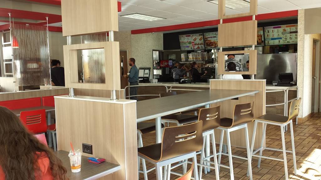 Burger King | restaurant | 73 Rickman St, Clayton, GA 30525, USA | 7067824576 OR +1 706-782-4576