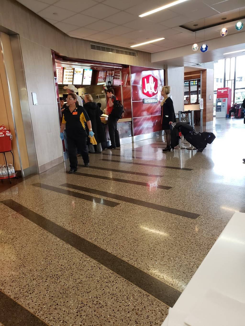 Jack in the Box | restaurant | Terminal 1 West Space 1024, San Diego, CA 92101, USA | 6192970095 OR +1 619-297-0095