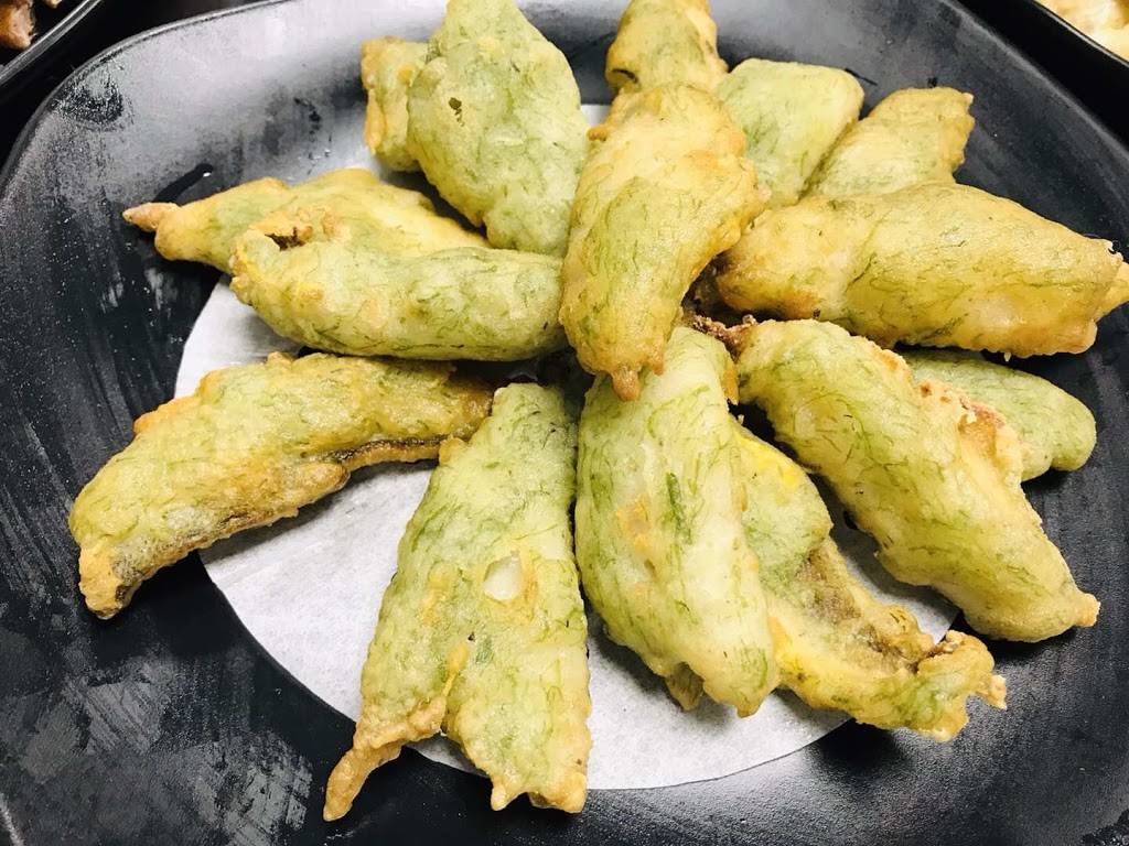 籠王廟Long King House 笼王庙 上海小笼包 生煎包 炸串 灌汤包 上海小吃 | restaurant | 15-26 College Point Blvd, Queens, NY 11356, USA | 7183539090 OR +1 718-353-9090