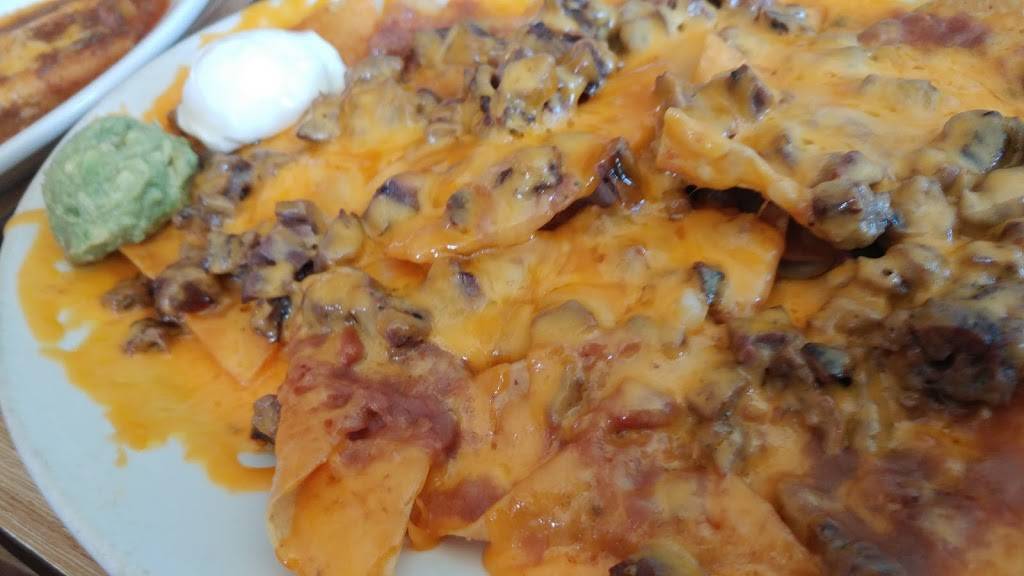 La Flor De Galeana | restaurant | 306 Kilgore Dr, Henderson, TX 75652, USA | 9036552125 OR +1 903-655-2125