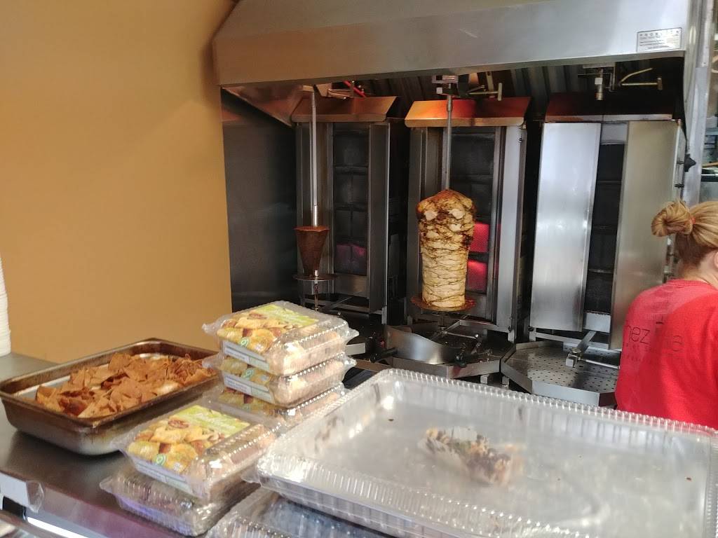 Chez Villa - Buckingham | restaurant | 486B Avenue de Buckingham, Gatineau, QC J8L 2G9, Canada | 8192819000 OR +1 819-281-9000