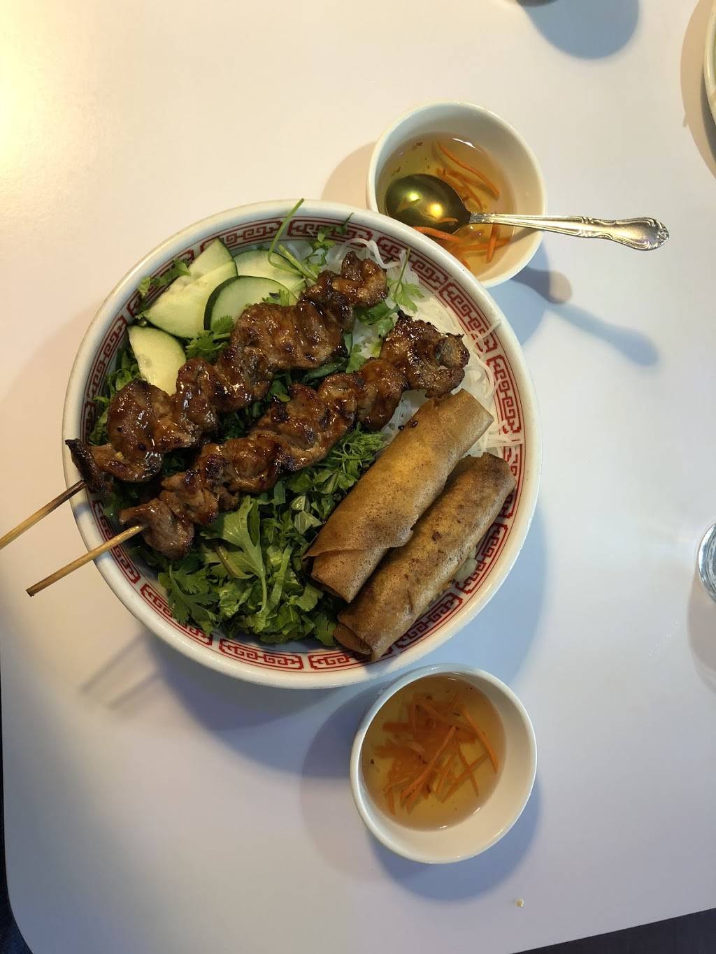 Kim Anh Vietnamese Restaurant | restaurant | 1620 S Mildred St # 4, Tacoma, WA 98465, USA | 2534607200 OR +1 253-460-7200