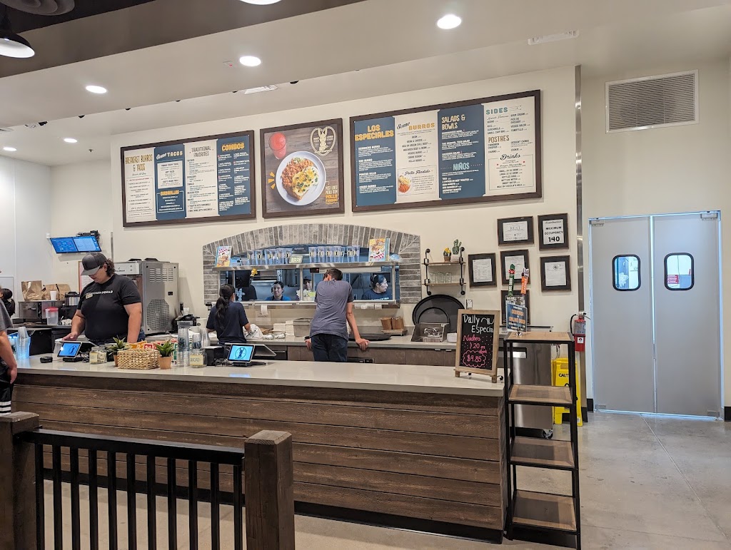 Someburros Peoria | restaurant | 8200 W Thunderbird Rd, Peoria, AZ 85381, USA | 6232897193 OR +1 623-289-7193