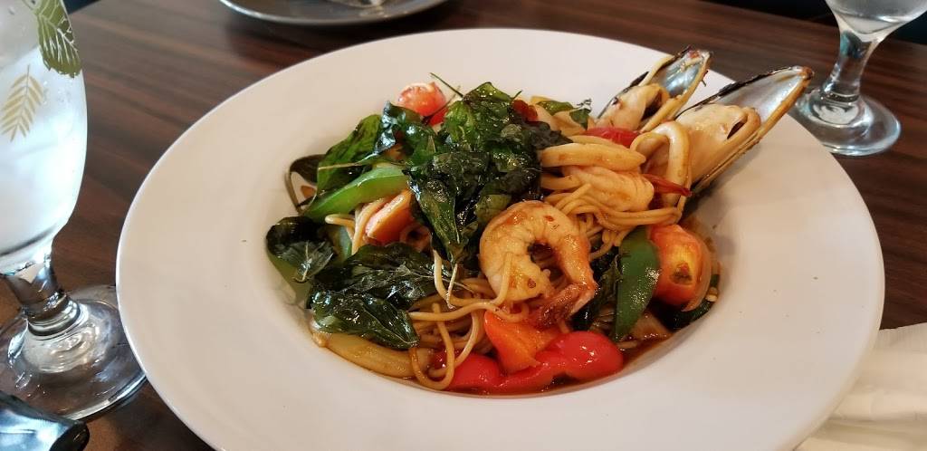 Million Thai Cuisine | restaurant | 825 Texas St, Fairfield, CA 94533, USA | 7077593007 OR +1 707-759-3007