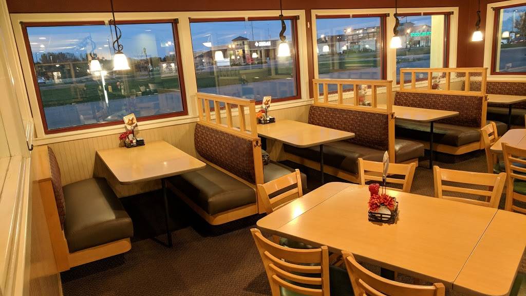 Greenfields | restaurant | 7900 S 87th St, Lincoln, NE 68526, USA | 4024203232 OR +1 402-420-3232