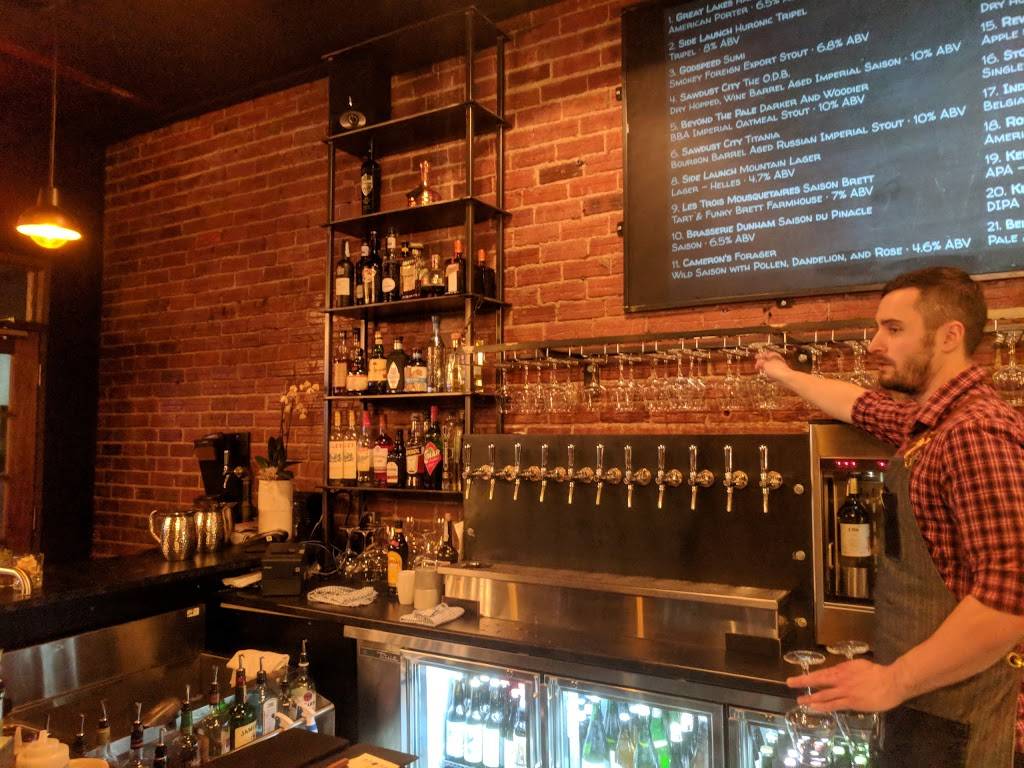 Bar Lupulus | restaurant | 1242 Wellington St W, Ottawa, ON K1Y 3A4, Canada | 6137594677 OR +1 613-759-4677