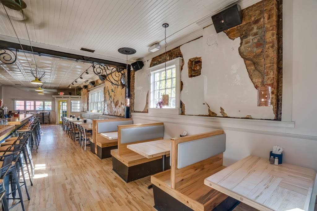 Beauvine Burger Concept | restaurant | 1501 W Main St, Richmond, VA 23220, USA | 8045925592 OR +1 804-592-5592