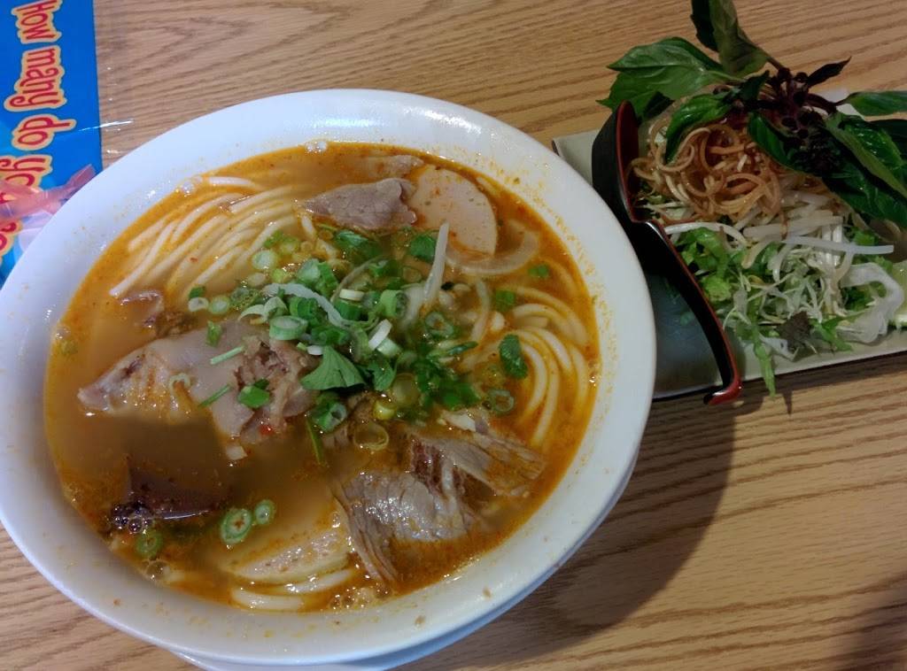 Mekong Village | restaurant | 12020 Aurora Ave N, Seattle, WA 98133, USA | 2062571560 OR +1 206-257-1560