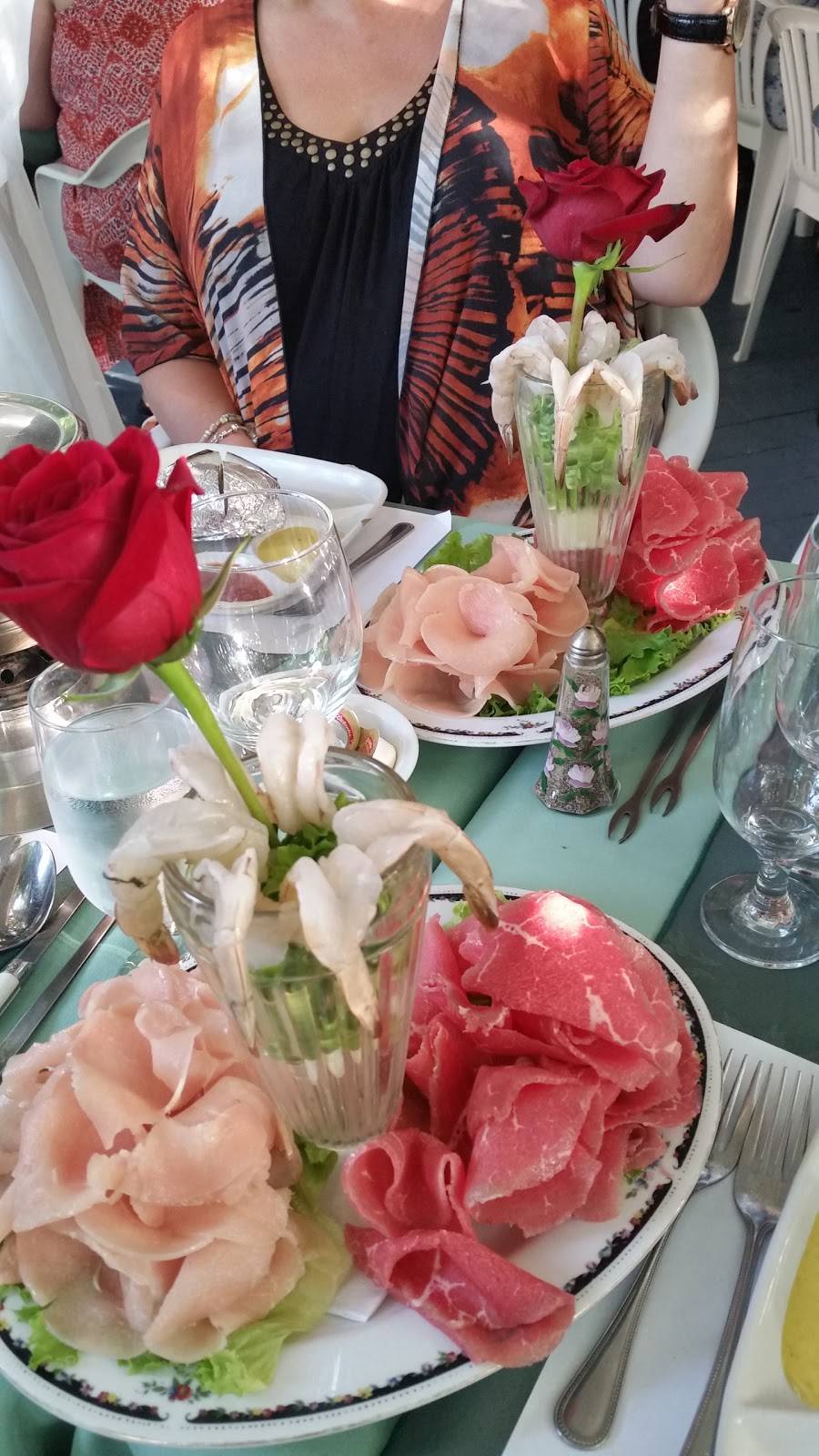 Restaurant Les Petits Fils dAlice | restaurant | 1506 Chemin dOka, Deux-Montagnes, QC J7R 1M8, Canada | 4504910653 OR +1 450-491-0653