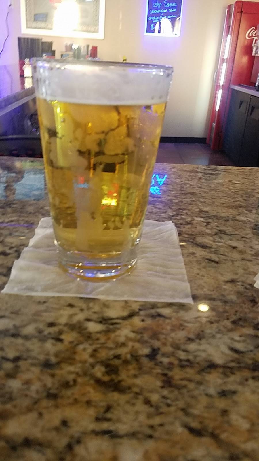 Alumni Sports Bar&grill | restaurant | 146 E Main St, Royse City, TX 75189, USA | 4697235123 OR +1 469-723-5123