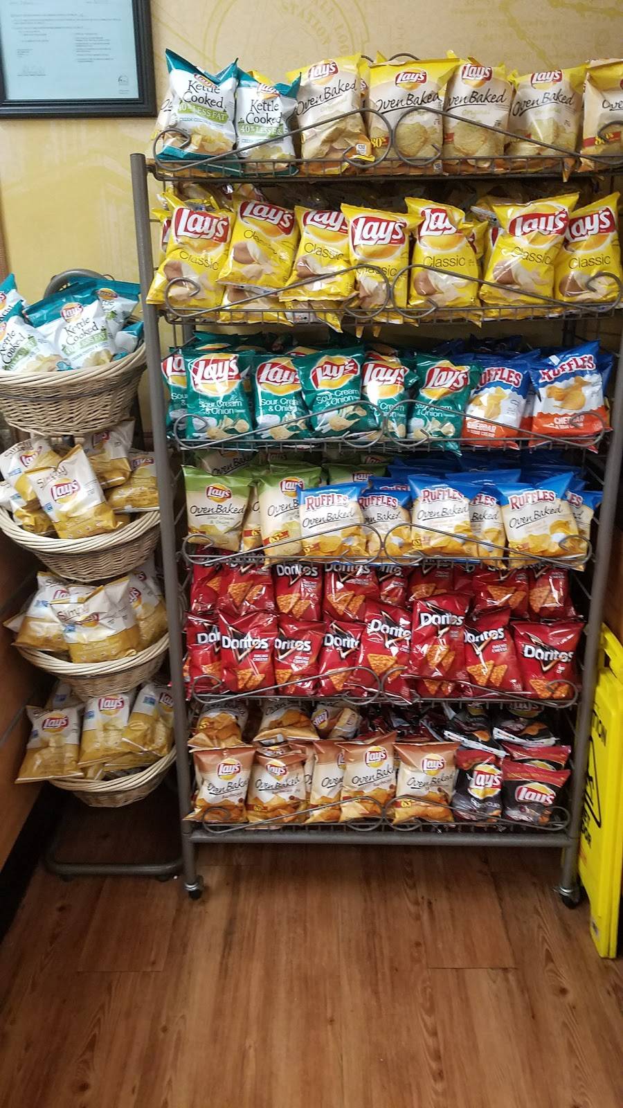 Subway | restaurant | 1851 KY-192, London, KY 40741, USA | 6068772825 OR +1 606-877-2825