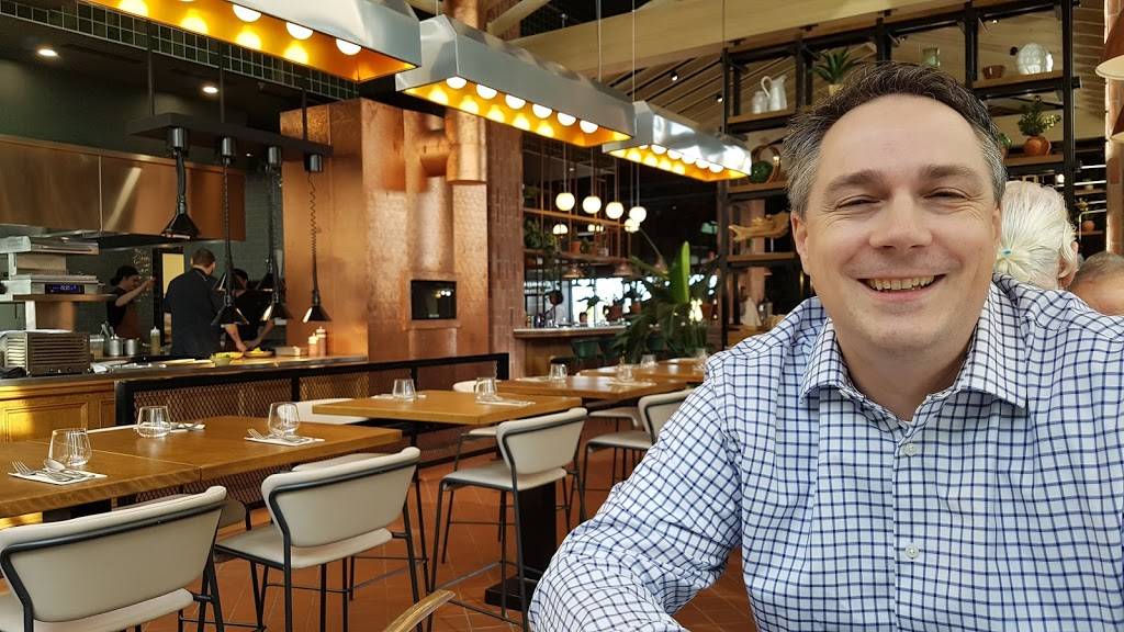 Les Botanistes | restaurant | 2010 Avenue Jules-Verne, Québec, QC G2G 2R2, Canada | 4188727971 OR +1 418-872-7971