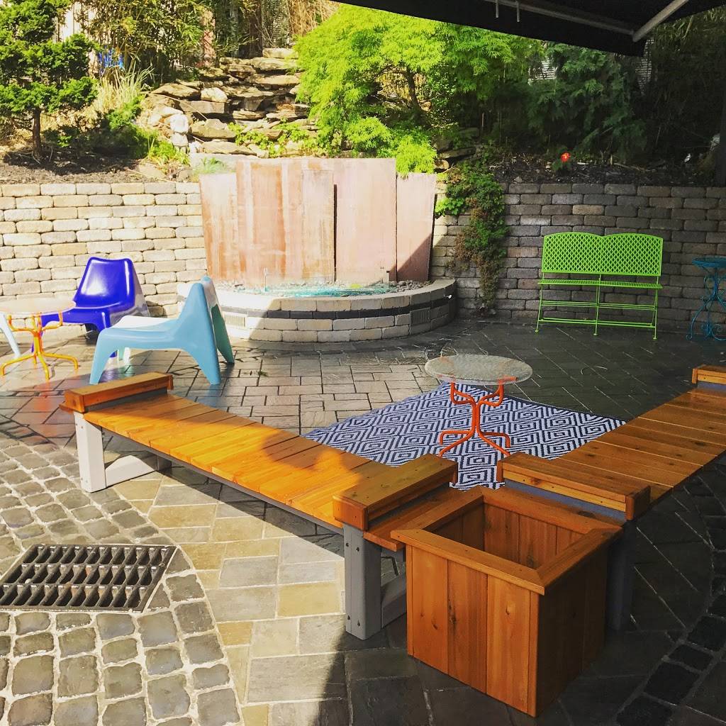 The Bullroom | restaurant | 27 W Main St, Middletown, NY 10940, USA | 8458009290 OR +1 845-800-9290