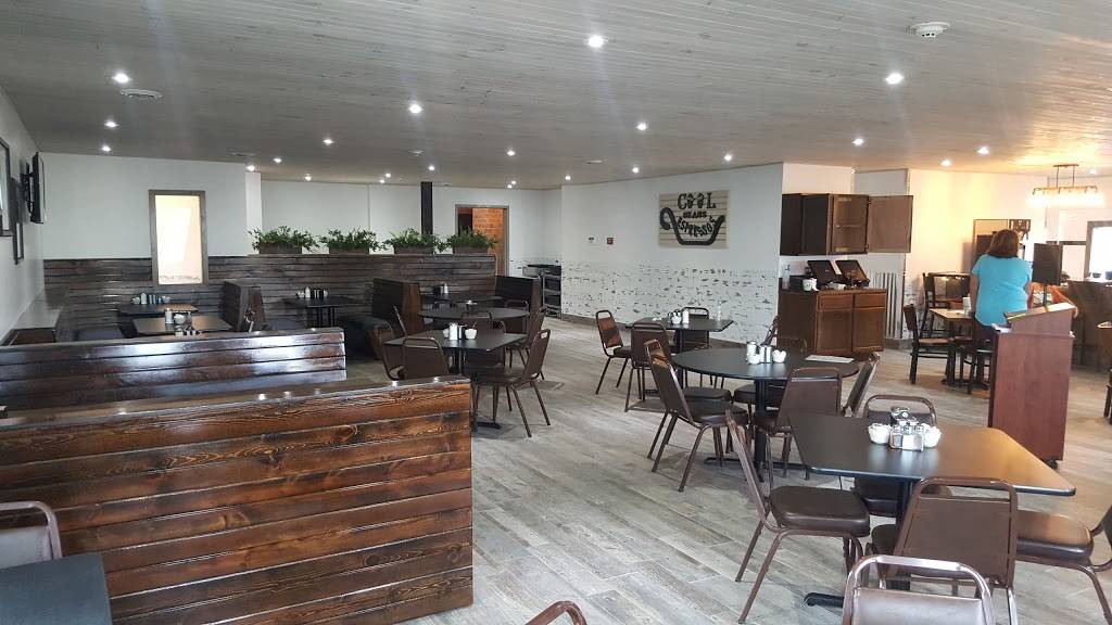 Mugshots coffehouse and eatery | restaurant | 10203 IN-13, Syracuse, IN 46567, USA | 5743371307 OR +1 574-337-1307