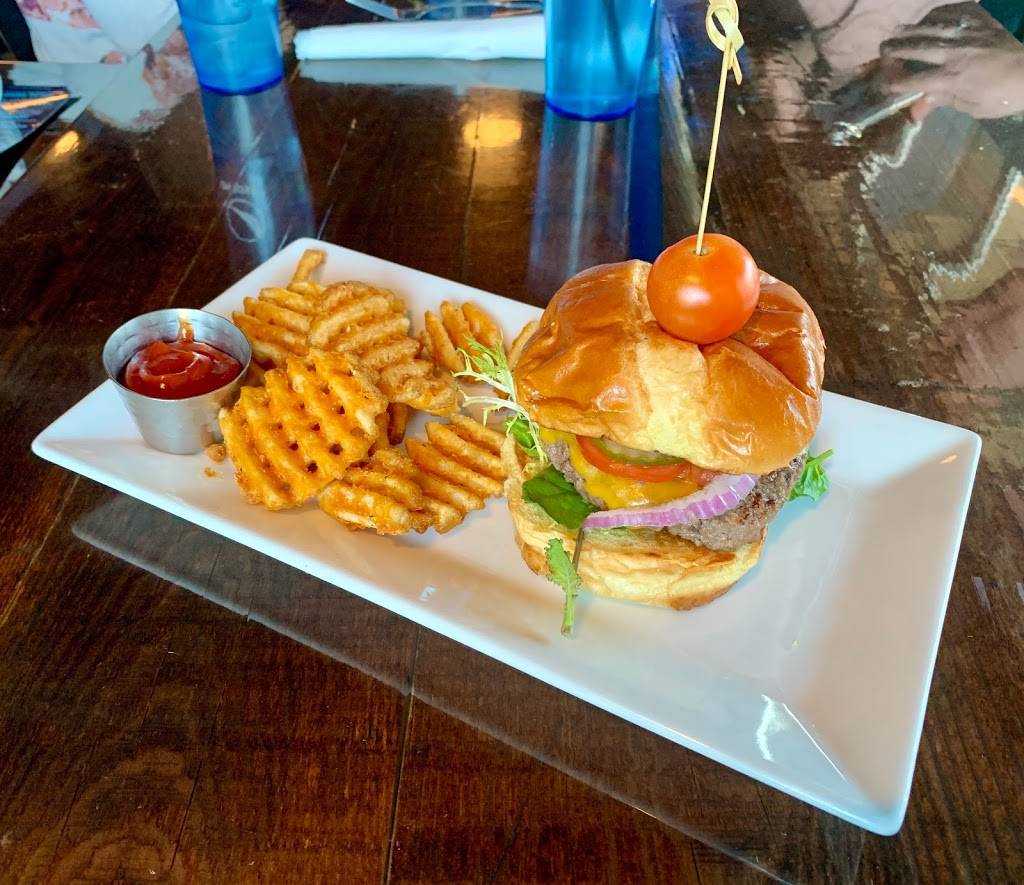 Flight Deck Tap & Grill | restaurant | 2929 California St Suite #1015, Omaha, NE 68131, USA | 4025044893 OR +1 402-504-4893