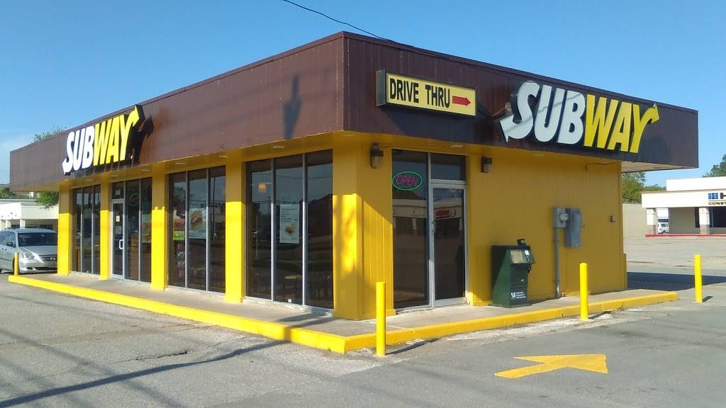 Subway Restaurants | restaurant | 1701 Center St, Deer Park, TX 77536, USA | 2819308211 OR +1 281-930-8211