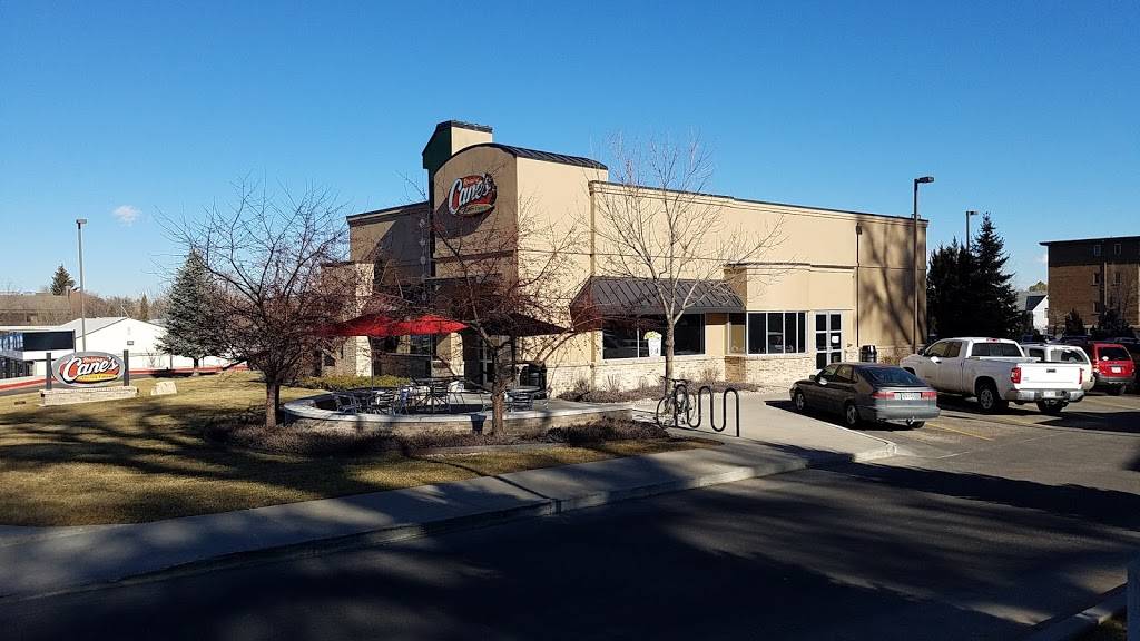 Raising Canes Chicken Fingers | meal takeaway | 2108 S College Ave, Fort Collins, CO 80525, USA | 9704821812 OR +1 970-482-1812