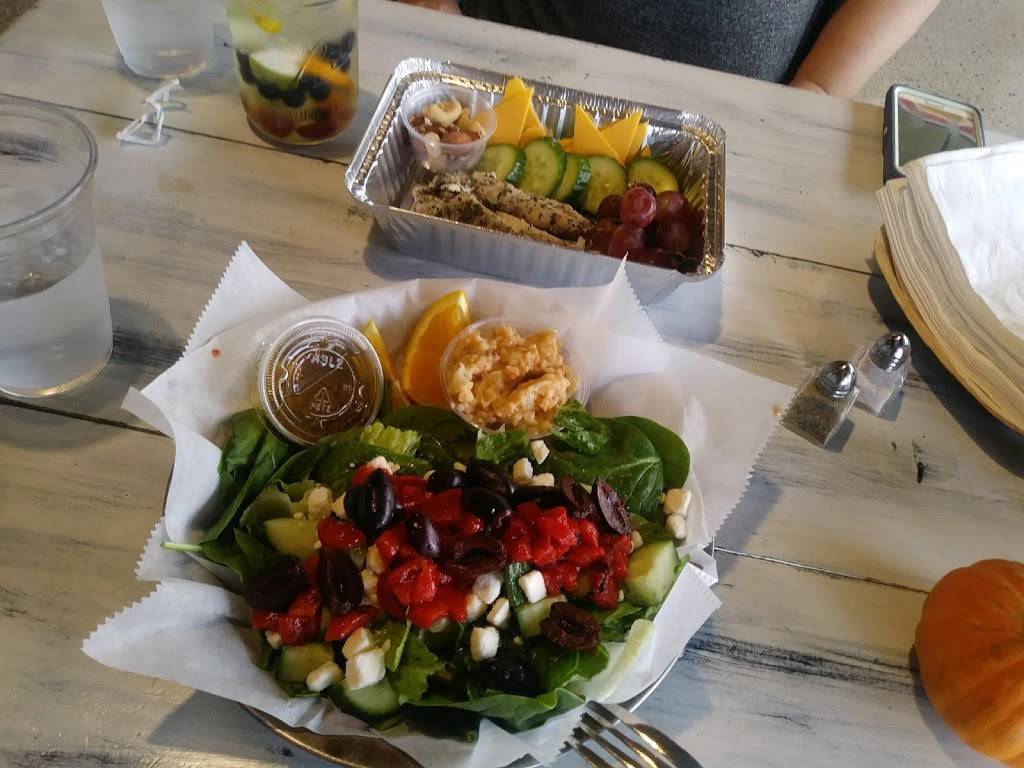 THE CORNER STORE | restaurant | 121 W Reynolds St, Plant City, FL 33563, USA | 8137540900 OR +1 813-754-0900