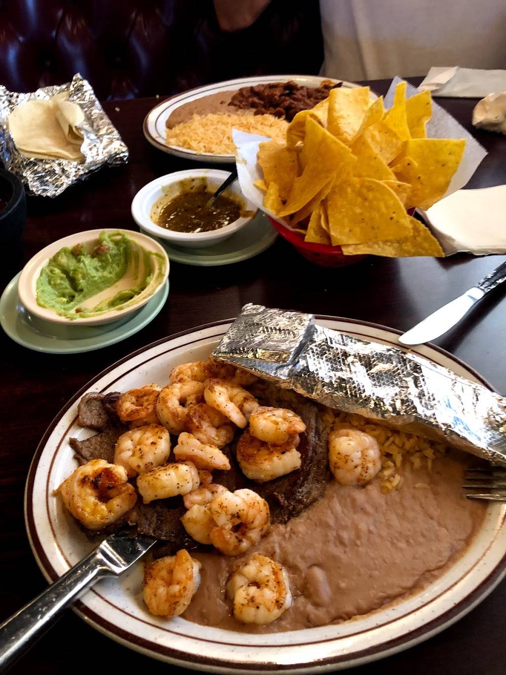 Los Portales Mexican Restaurant | restaurant | 234 Parkstone Pl, Jackson, TN 38305, USA | 7312561535 OR +1 731-256-1535