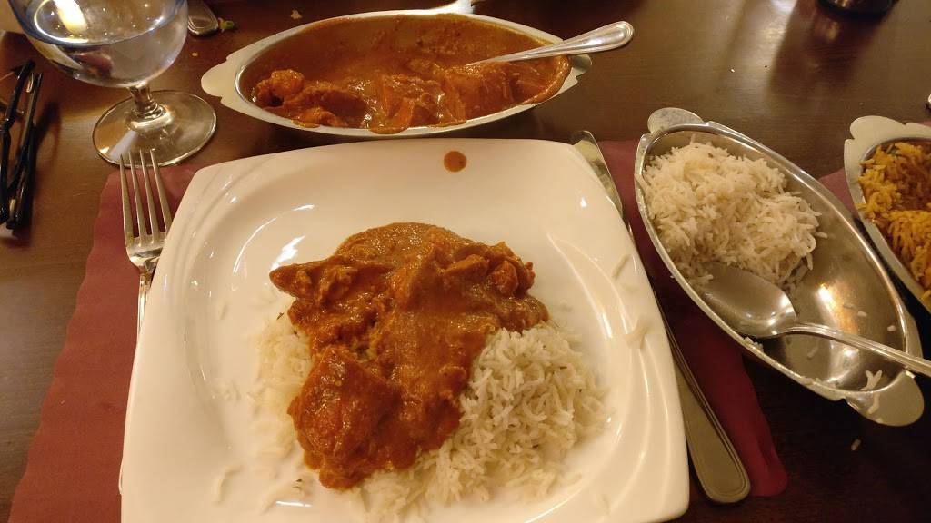 Tikki Masala | restaurant | 3706 Washington St, Jamaica Plain, MA 02130, USA | 6179422966 OR +1 617-942-2966