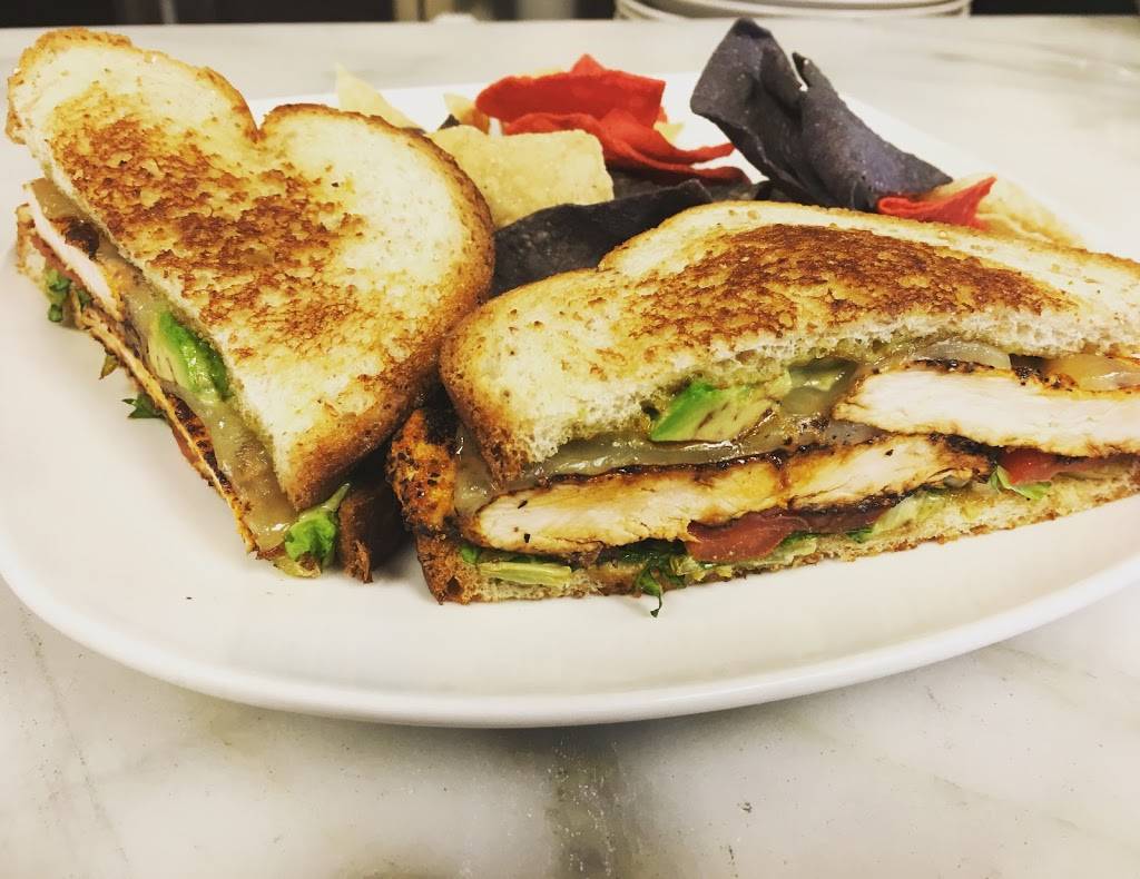 Cafe 501 Classen Curve | restaurant | 5825 NW Grand Blvd, Oklahoma City, OK 73118, USA | 4058441501 OR +1 405-844-1501