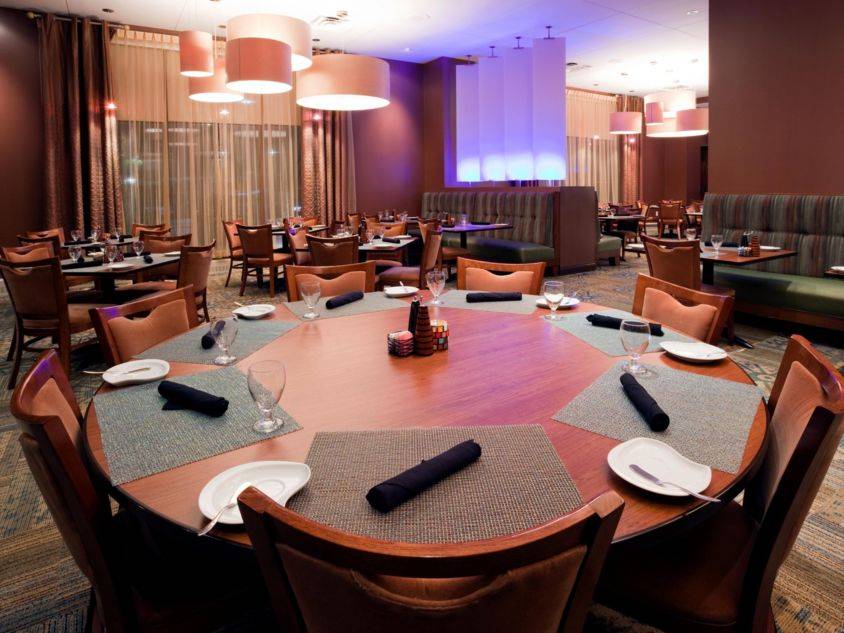 Innovation Restaurant | restaurant | 10499 W Innovation Dr, Wauwatosa, WI 53226, USA | 4142590793 OR +1 414-259-0793