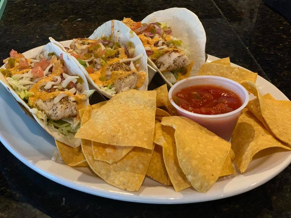 Chases On the River | restaurant | 4380 Carraway Pl, Sanford, FL 32771, USA | 4078784420 OR +1 407-878-4420