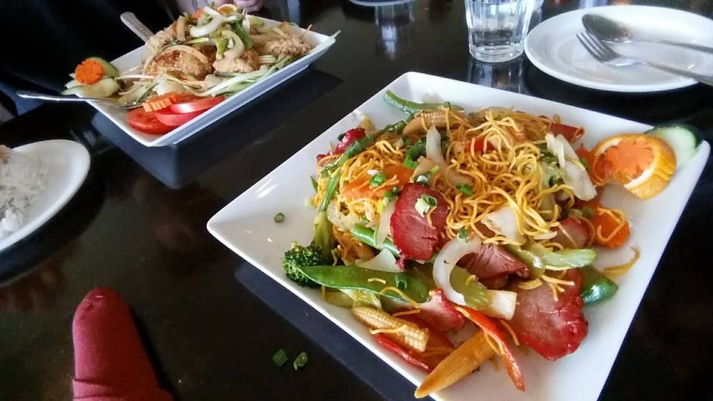 Thai Garden Restaurant-Lounge | restaurant | 2735 Harrison Ave NW, Olympia, WA 98502, USA | 3609436292 OR +1 360-943-6292